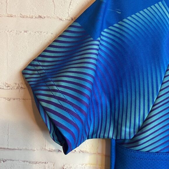 Puma youth size Medium Dry Cell Tshirt Moisture Management. NWT. - Picture 4 of 11